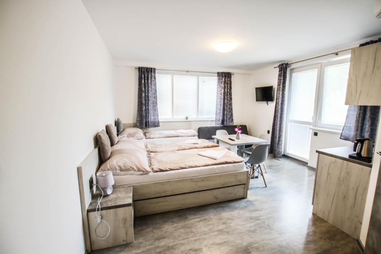 Hotel U Plaze Vranov nad Dyjí Eksteriør bilde